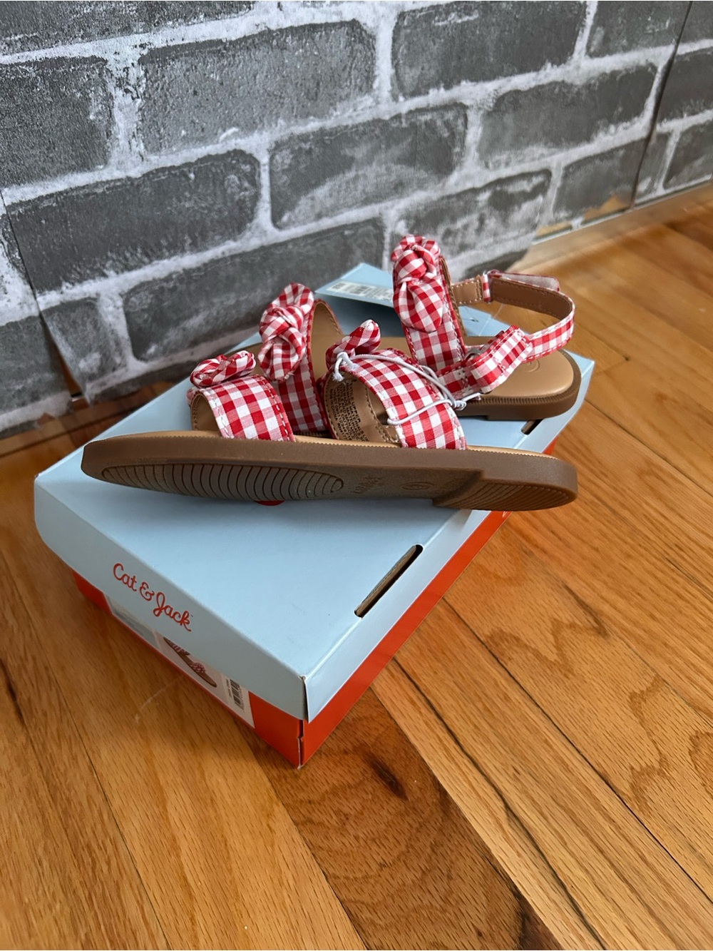Cat & Jack Red Gingham Knot Strap Sandals - Picture 4 of 4